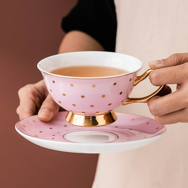 แก้วกาแฟเซรามิกสีชมพูพร้อมจานร - Kitchen Appliances Set บทวิจารณ์และราคา